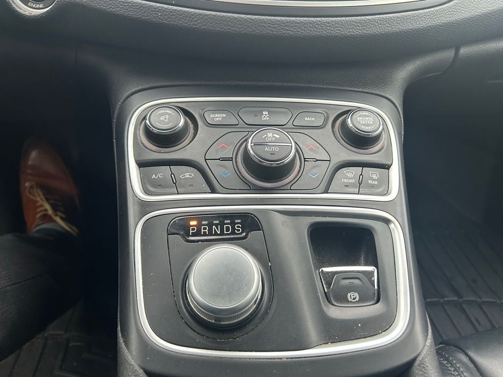 2015 Chrysler 200 C W/Navigation and Sound Group