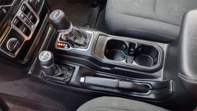 2020 Jeep Wrangler Unlimited Sahara North Edition