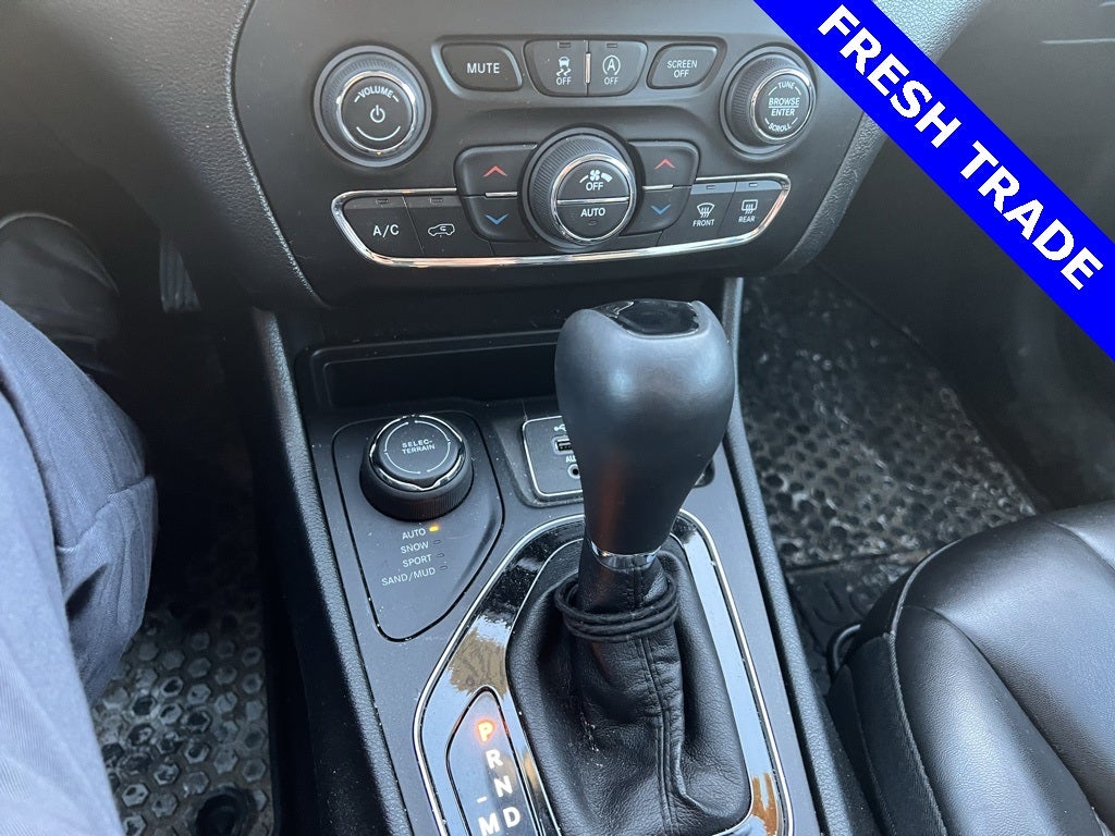 2019 Jeep Cherokee Altitude PLUS WI COMFORT/CONVENIENCE GROUP