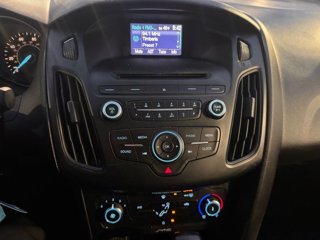 2015 Ford Focus S 100A