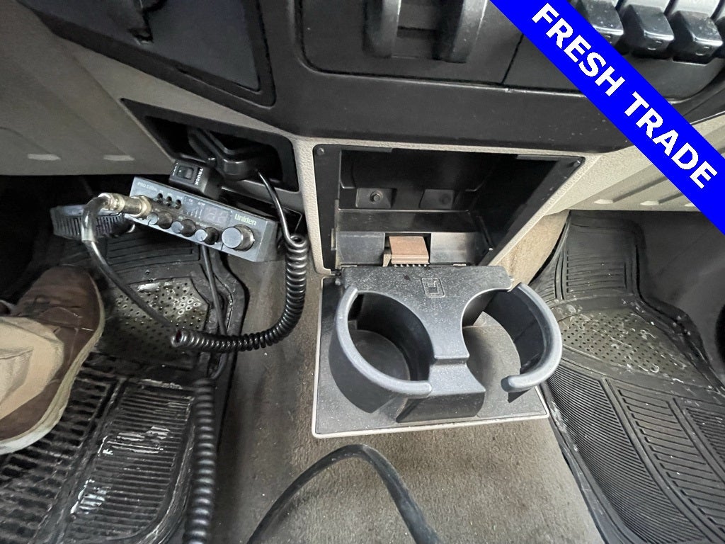 2009 Ford F-350SD XLT DRW W/DUMP BOX AND PLOW