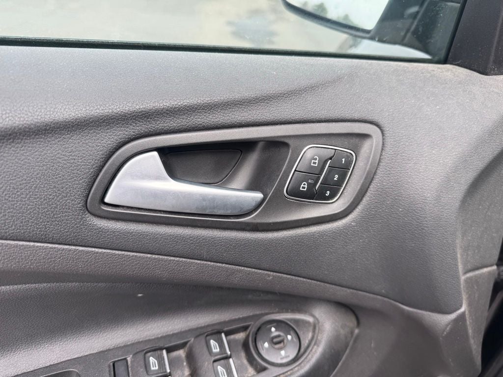 2017 Ford Escape Titanium W/Class II Trailer Tow Package