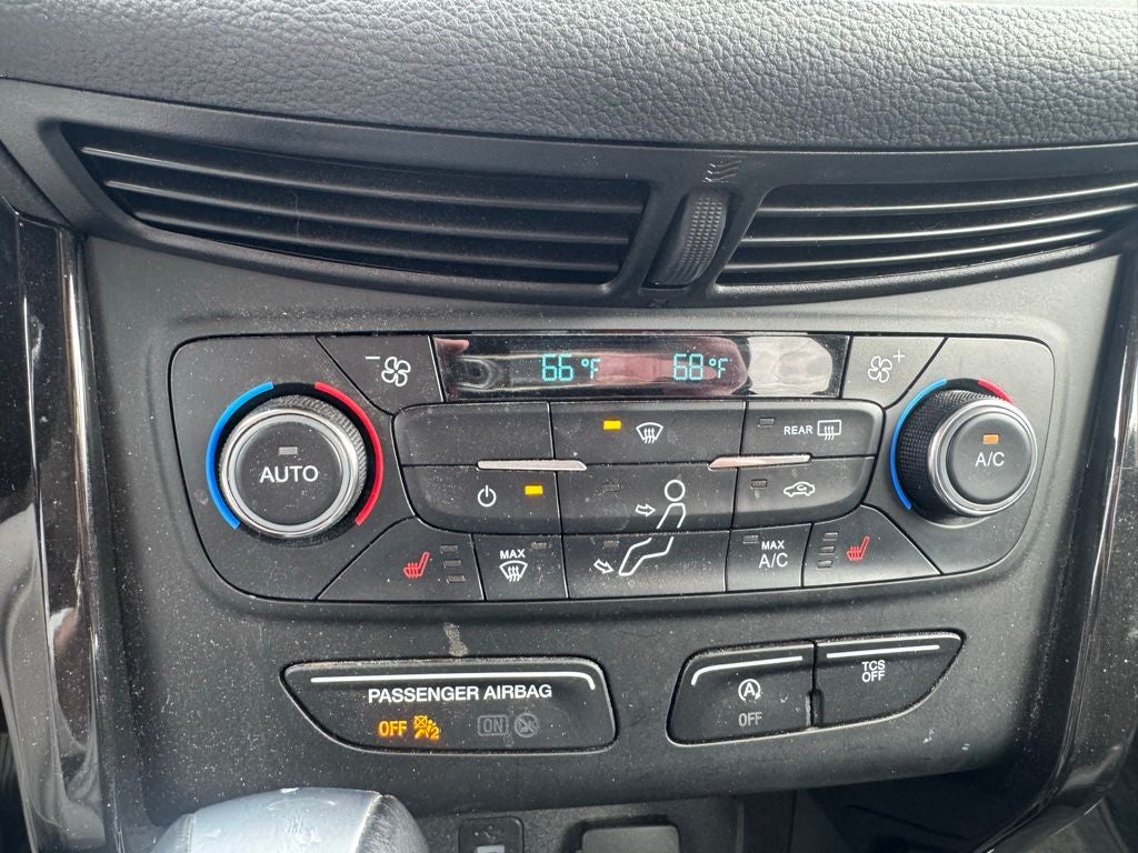 2017 Ford Escape Titanium W/Class II Trailer Tow Package