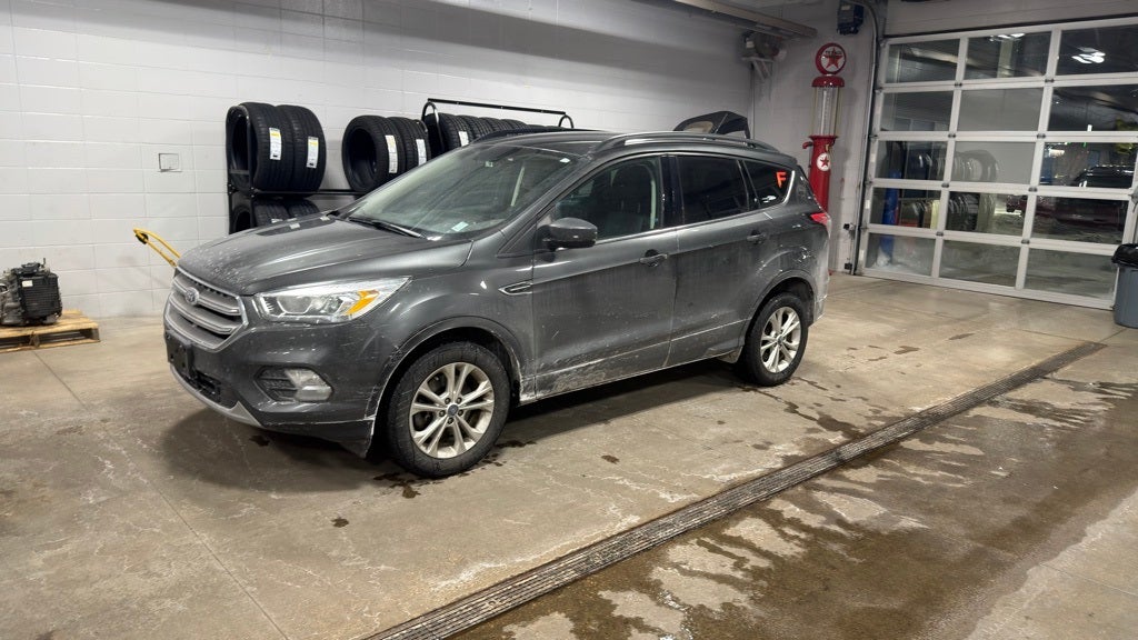 2017 Ford Escape SE 201A W/TECHNOLOGY PACKAGE