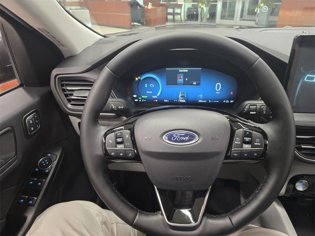 2026 Ford Escape Hybrid Platinum