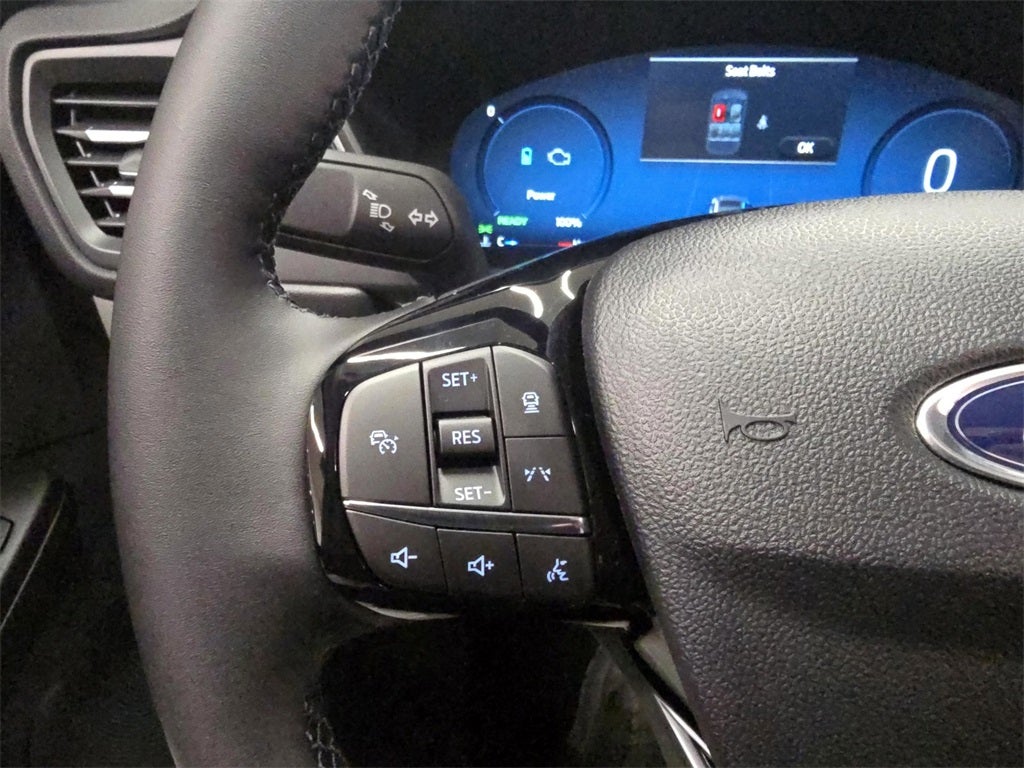 2026 Ford Escape Hybrid Platinum