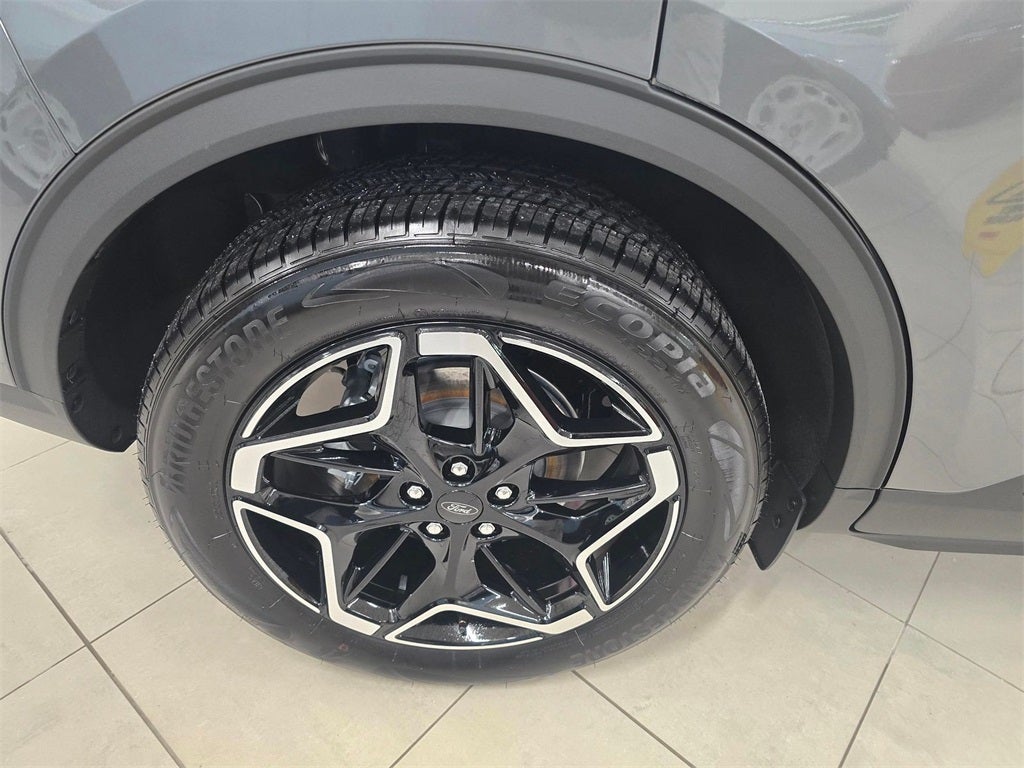 2026 Ford Escape Hybrid Platinum