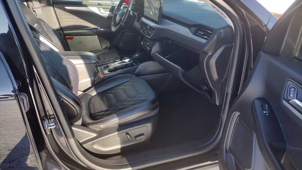 2023 Ford Escape Hybrid Platinum W/PREMIUM TECHNOLOGY PACKAGE