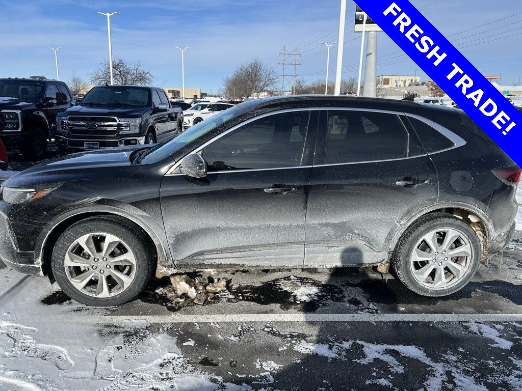 2023 Ford Escape Hybrid Platinum W/PREMIUM TECHNOLOGY PACKAGE