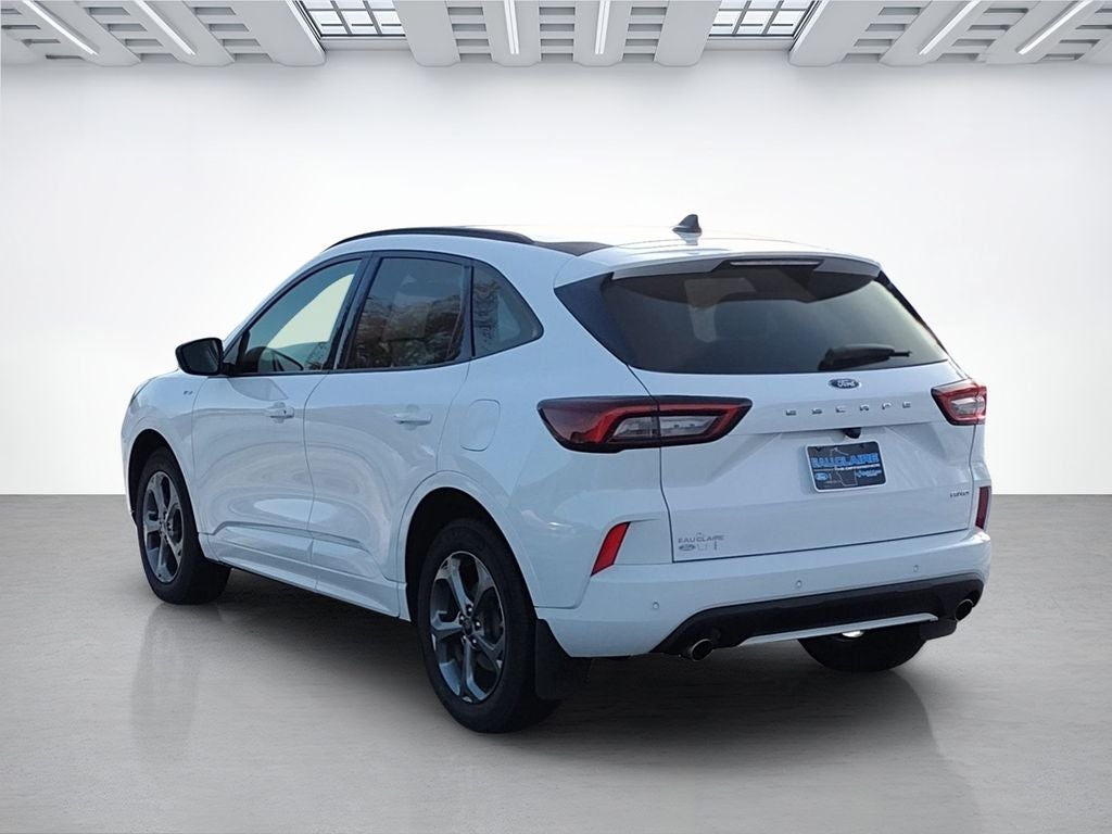 2023 Ford Escape ST-Line W/Cold Weather Package