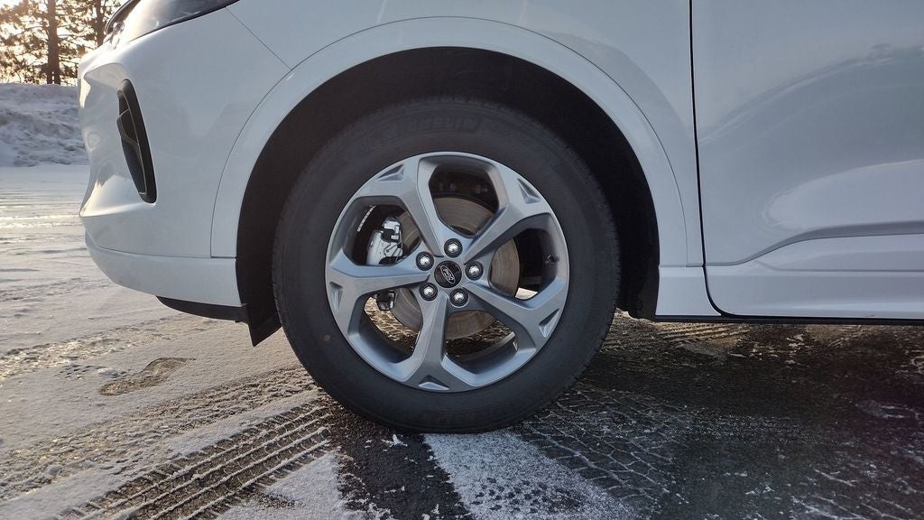 2023 Ford Escape ST-Line W/Cold Weather Package