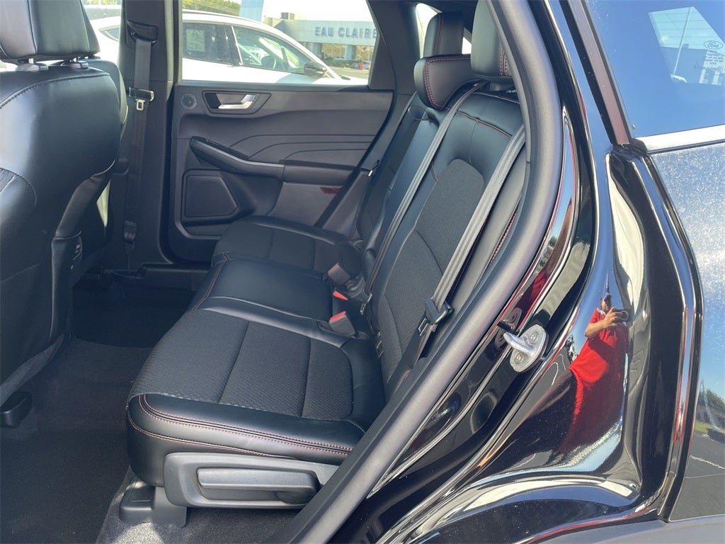 2026 Ford Escape ST-Line Select