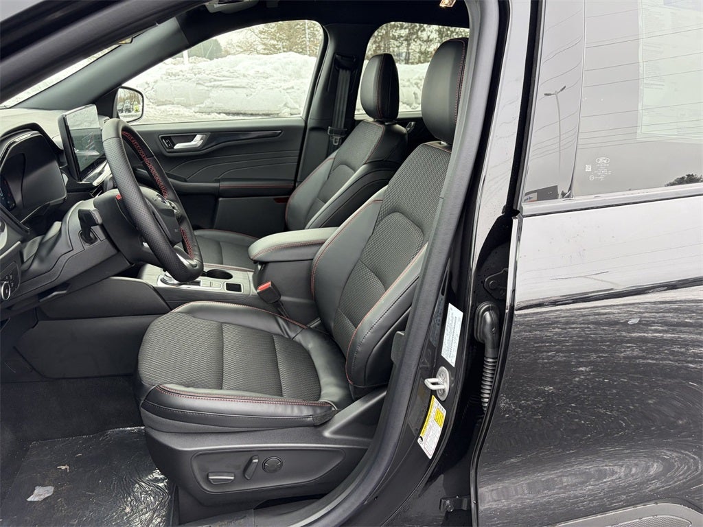 2026 Ford Escape ST-Line Select