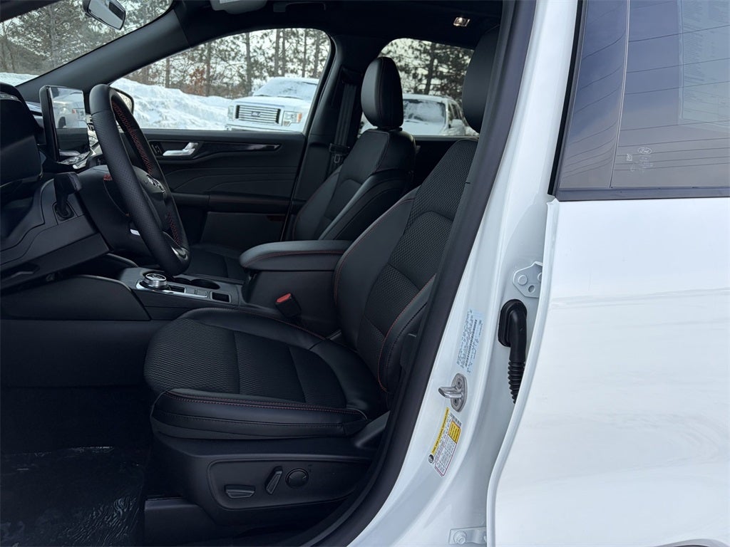 2026 Ford Escape ST-Line Select