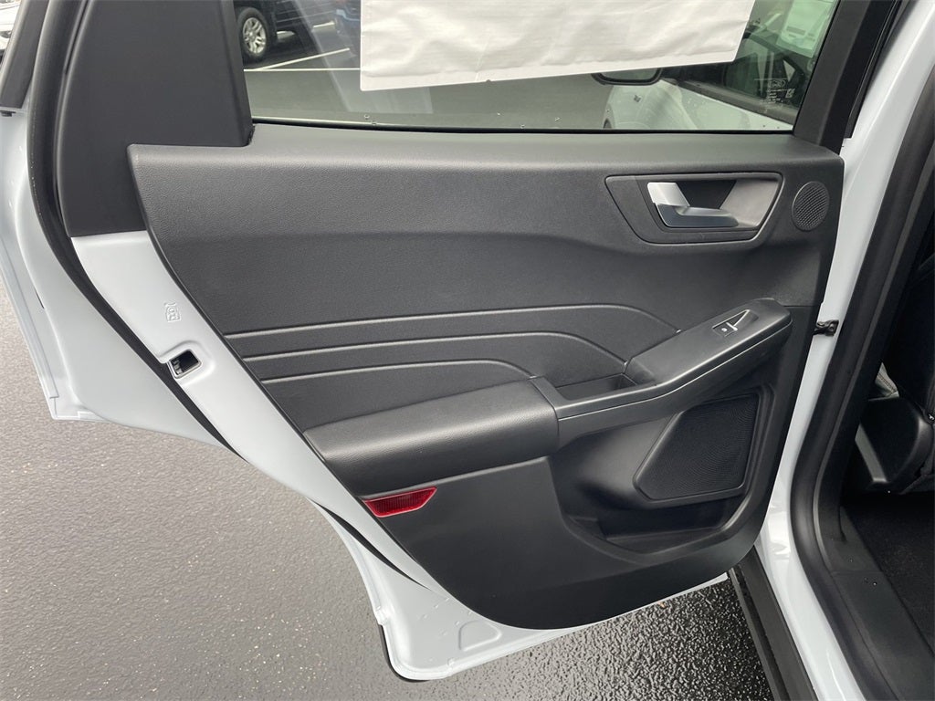 2026 Ford Escape Hybrid ST-Line Select