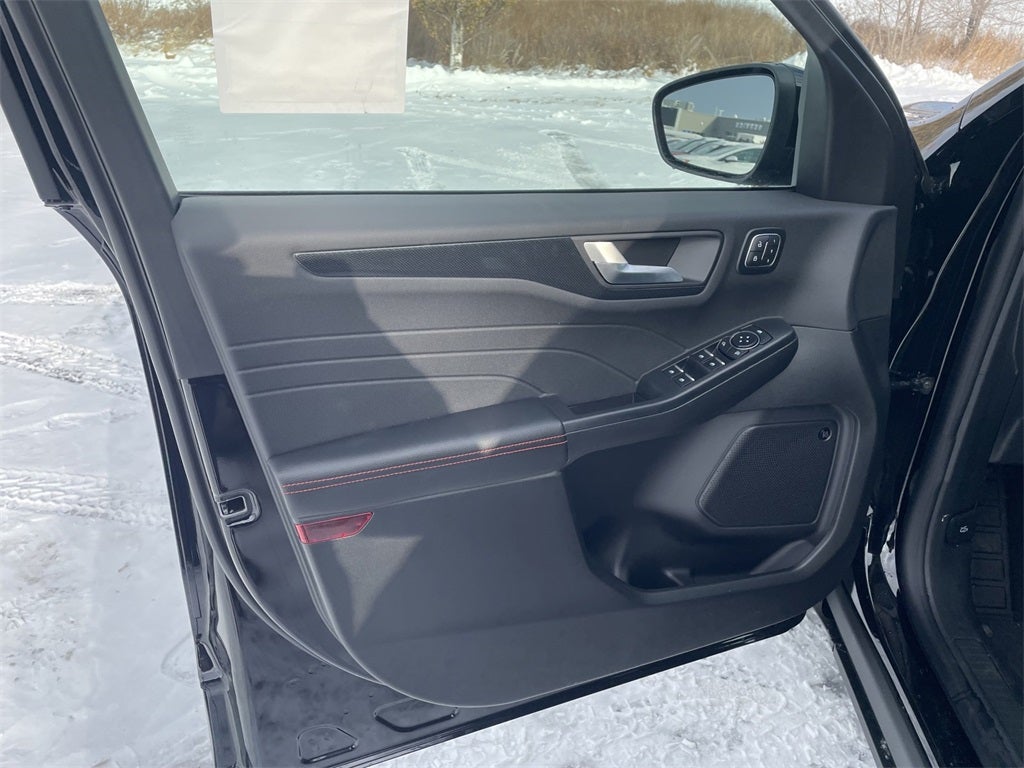 2026 Ford Escape Hybrid ST-Line Select