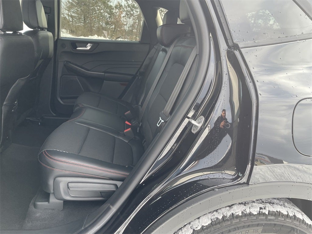 2026 Ford Escape Hybrid ST-Line Select