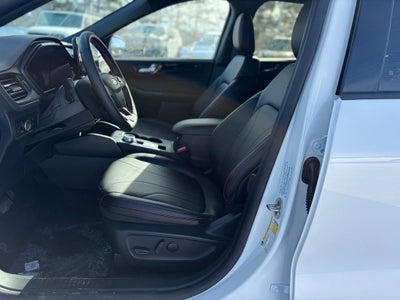 2026 Ford Escape ST-Line Elite