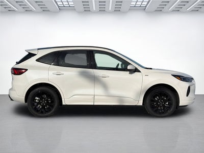 2026 Ford Escape ST-Line Elite