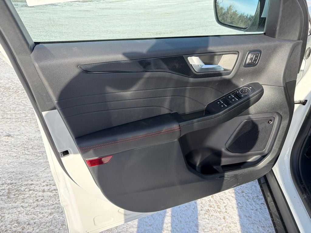 2026 Ford Escape ST-Line Elite