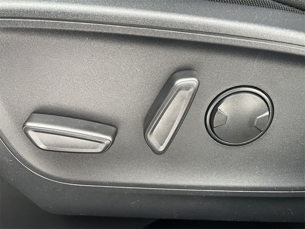 2026 Ford Escape ST-Line Elite