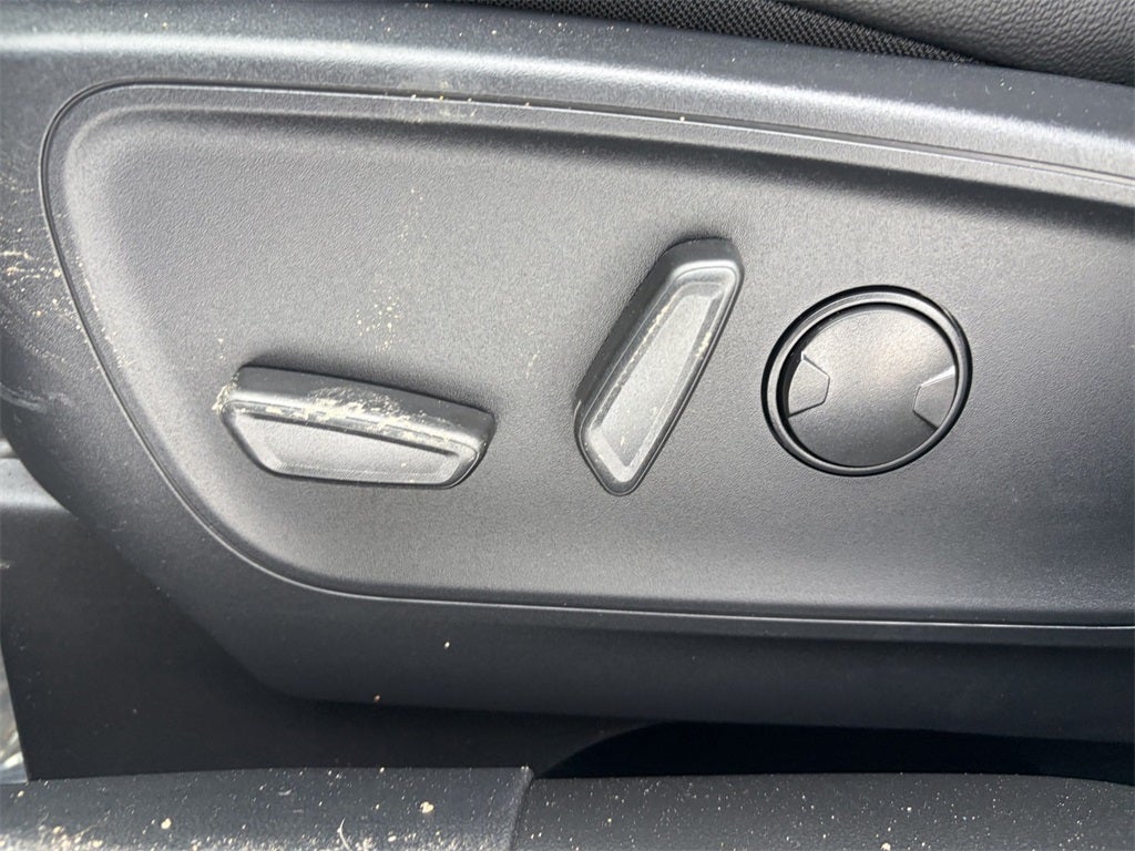 2026 Ford Escape ST-Line Elite