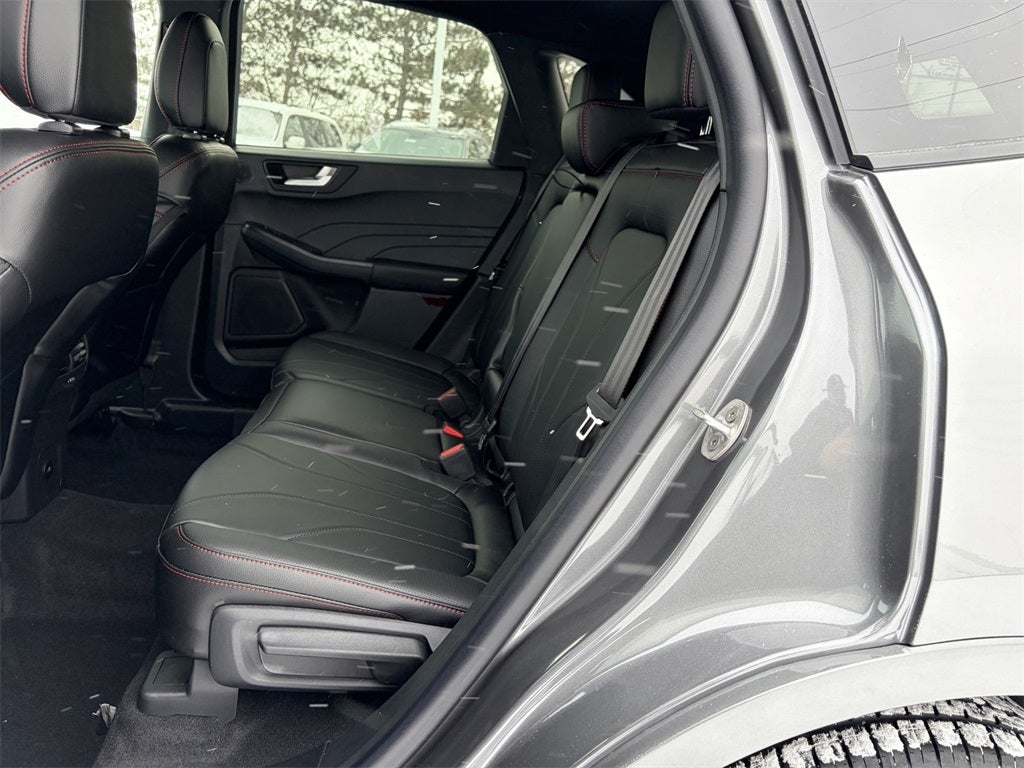 2026 Ford Escape ST-Line Elite