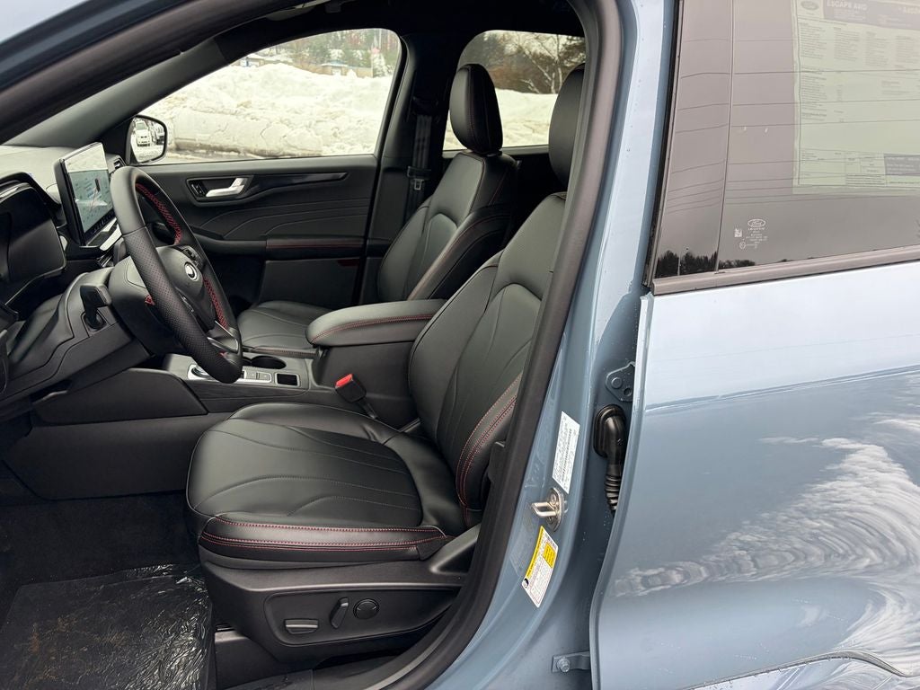 2026 Ford Escape ST-Line Elite