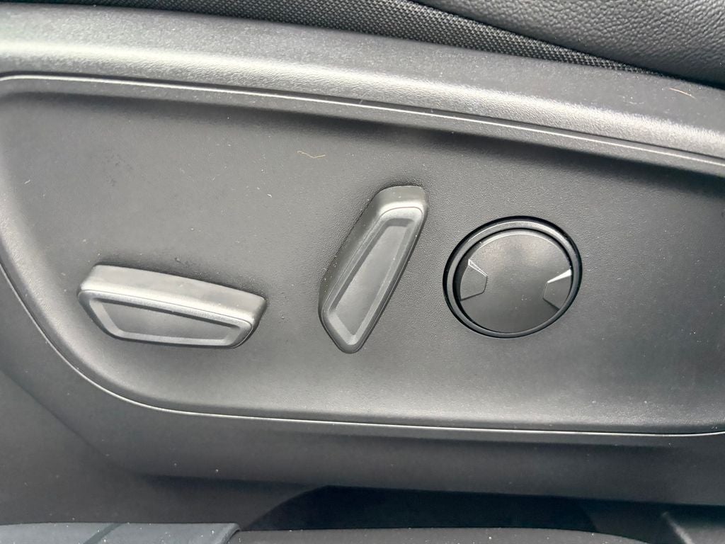 2026 Ford Escape ST-Line Elite