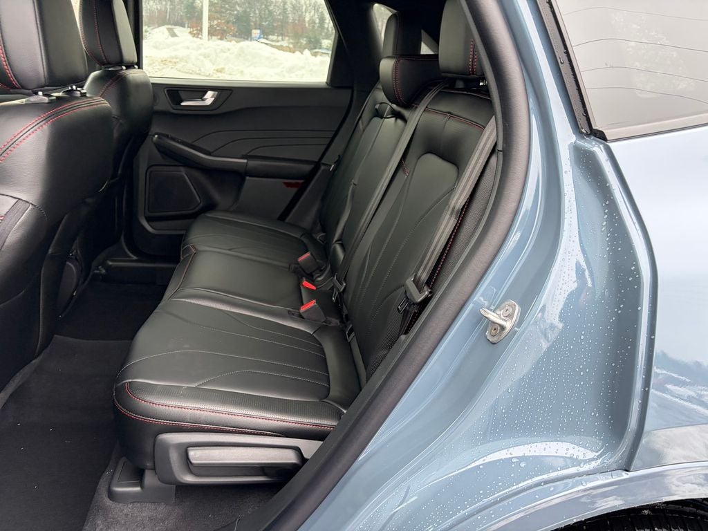 2026 Ford Escape ST-Line Elite