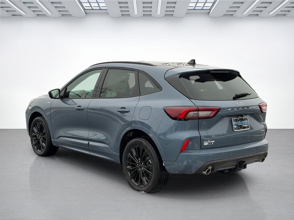 2026 Ford Escape ST-Line Elite