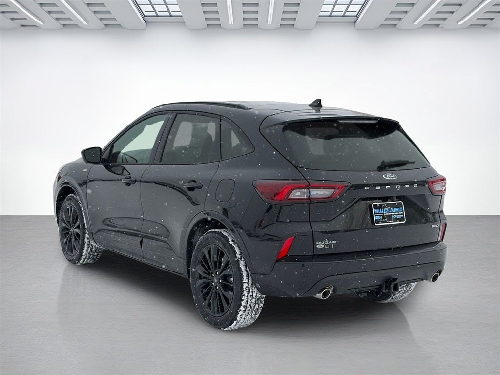 2026 Ford Escape ST-Line Elite