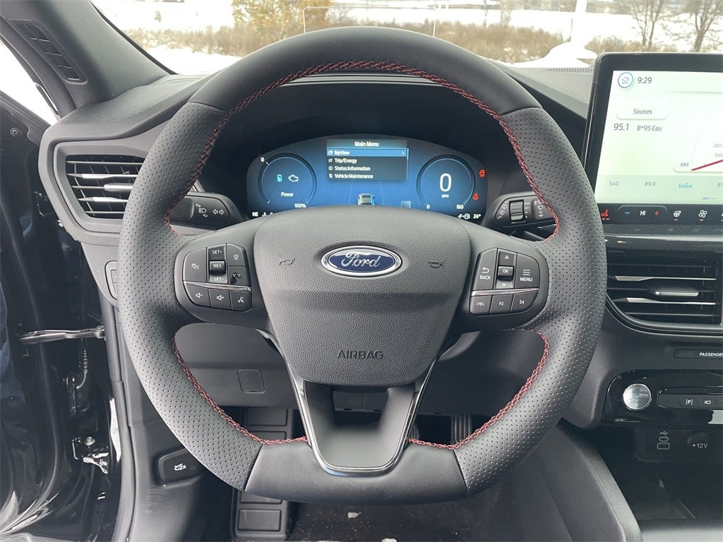 2026 Ford Escape Hybrid ST-Line Elite