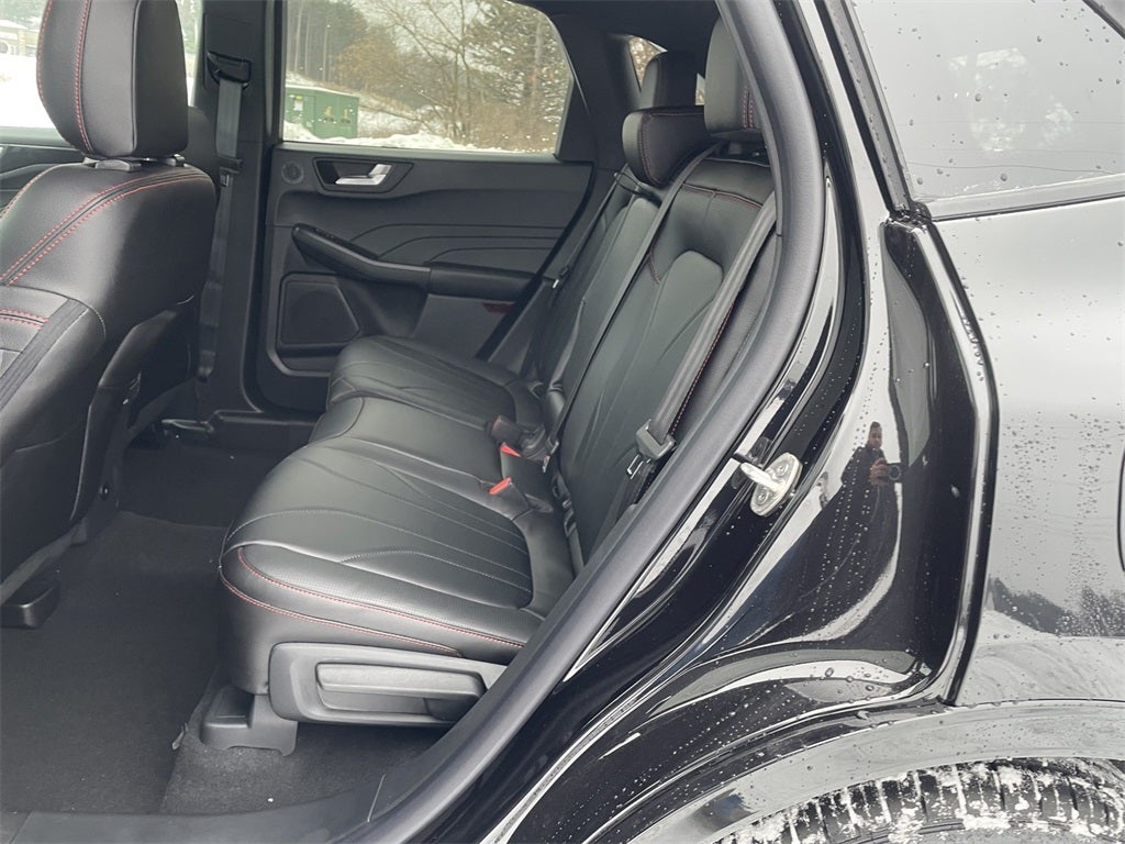 2026 Ford Escape Hybrid ST-Line Elite