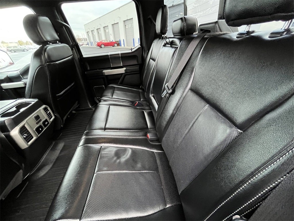 2020 Ford F-150 Lariat 502A BLACK APPEARANCE PACKAGE