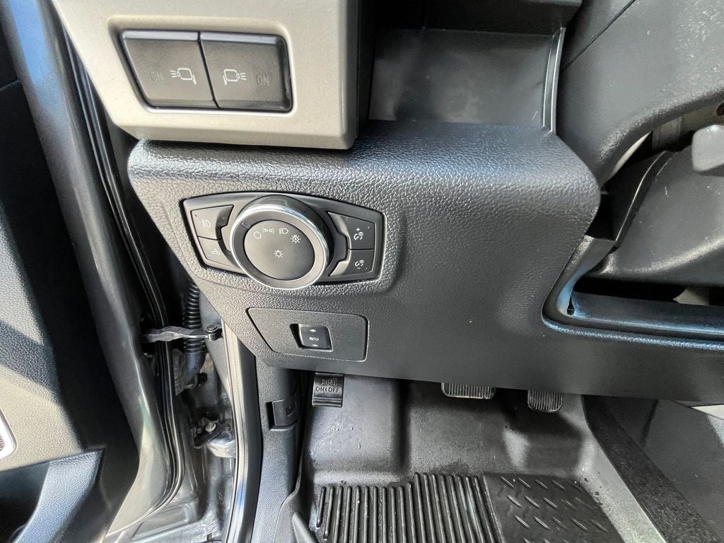 2015 Ford F-150 Lariat 501A CHROME APPEARANCE