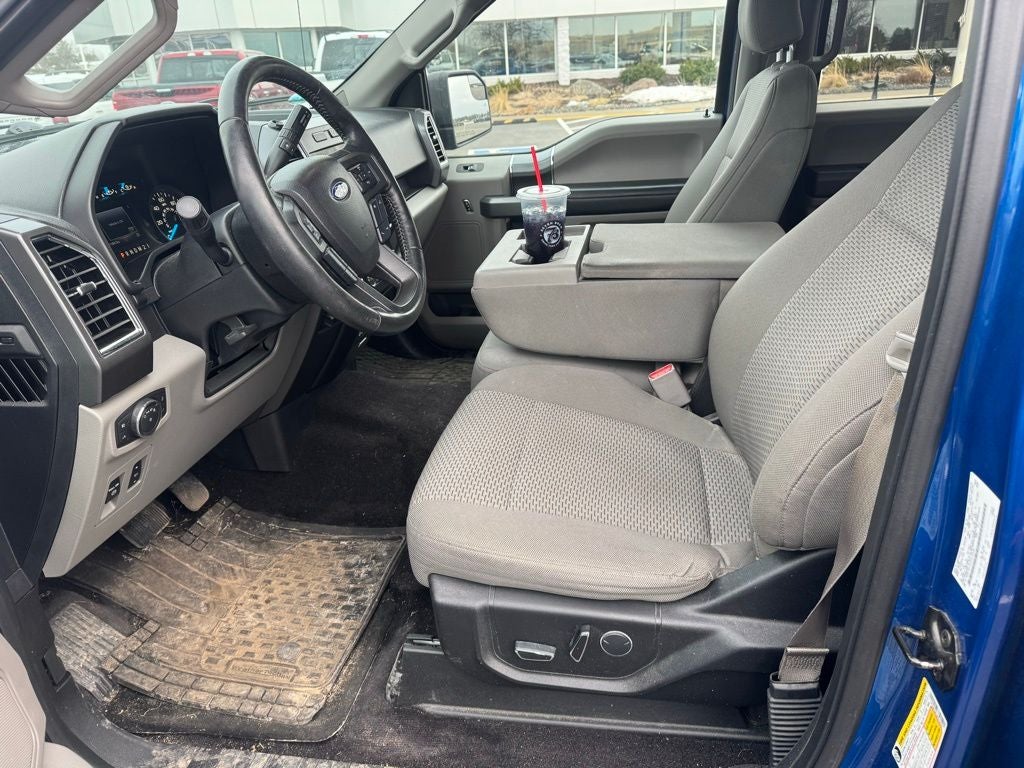 2017 Ford F-150 XLT 302A W/Trailer Tow Package