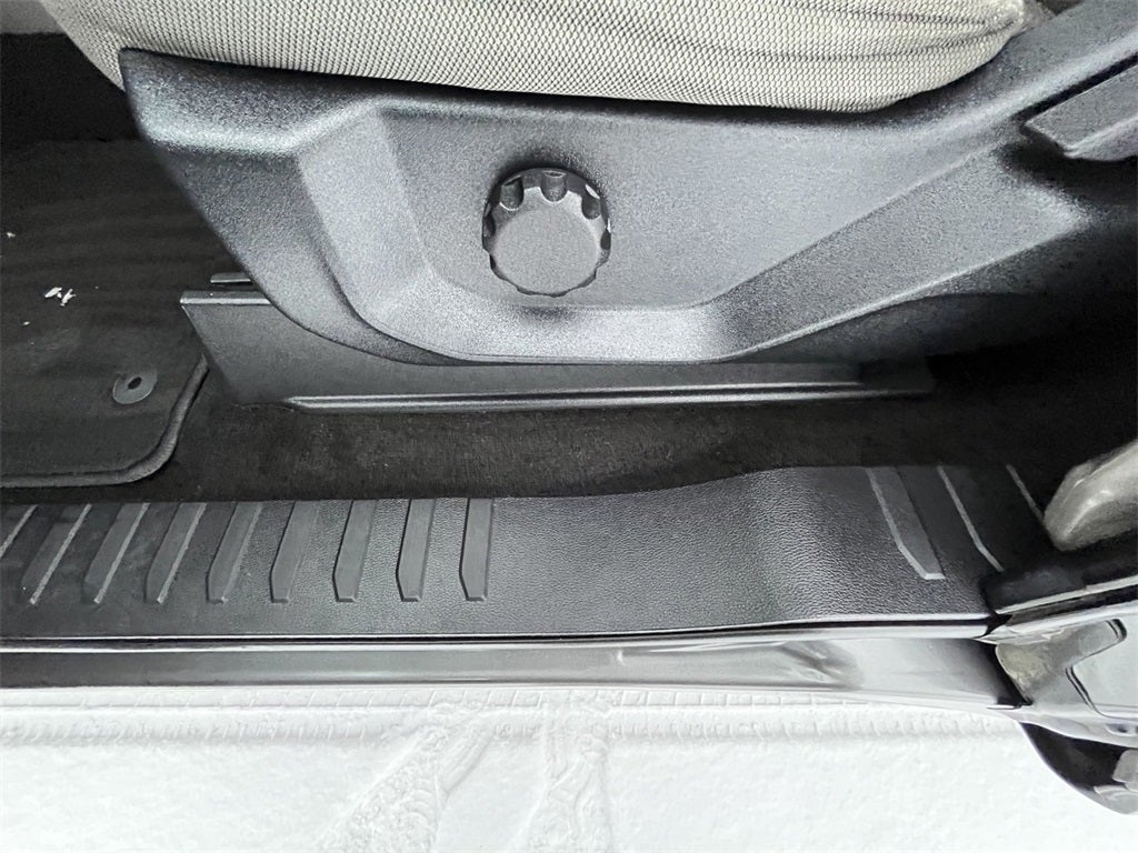 2015 Ford F-150 XLT 300A Base