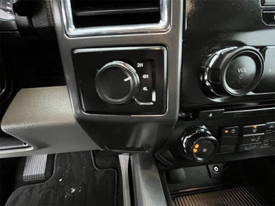 2015 Ford F-150 XLT 300A Base