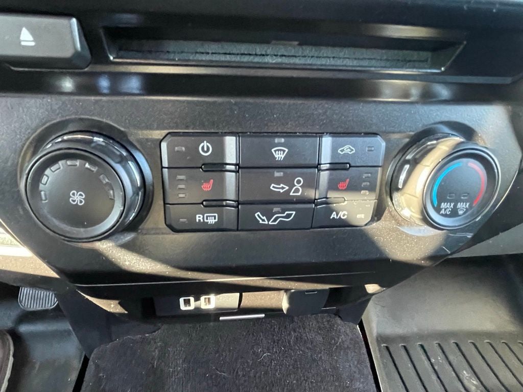 2016 Ford F-150 XLT 302A Chrome Package with Class IV Trailer Hitch