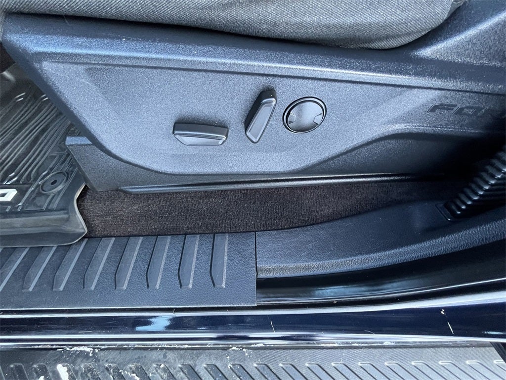 2022 Ford F-150 XLT 302A W/TRAILER TOW PACKAGE