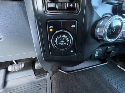 2022 Ford F-150 XLT 302A W/TRAILER TOW PACKAGE