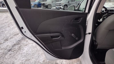 2019 Chevrolet Sonic LT Preferred Equipment Group 1FL