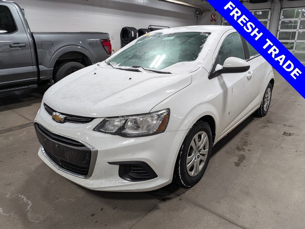 2019 Chevrolet Sonic LT Preferred Equipment Group 1FL
