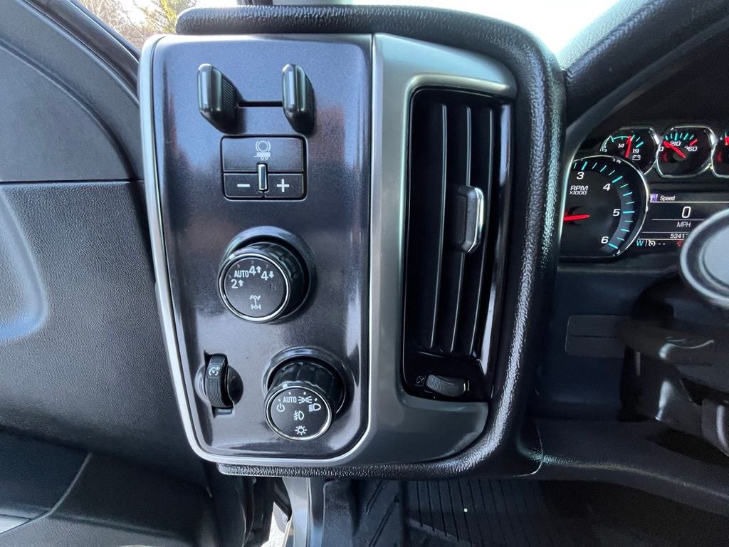 2017 Chevrolet Silverado 1500 LT LT1