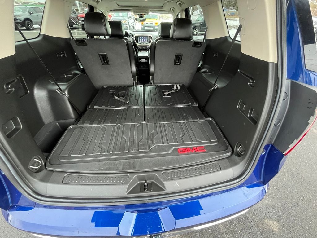 2023 GMC Acadia Denali Ultimate Package
