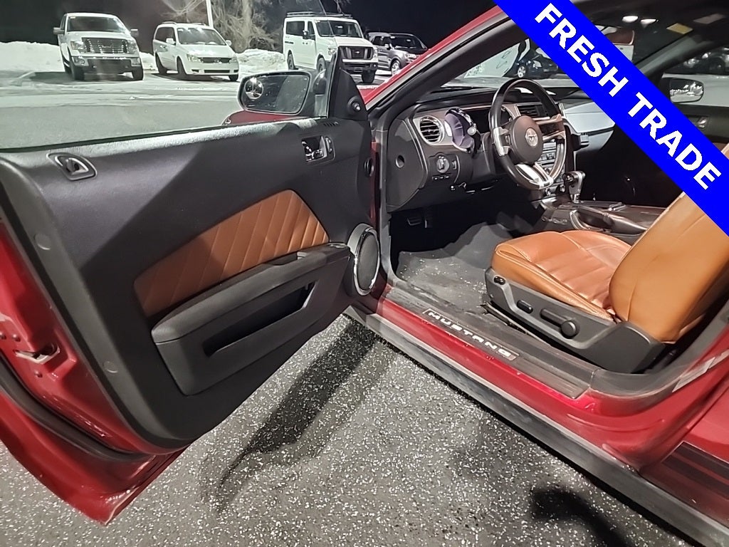 2010 Ford Mustang V6 Premium