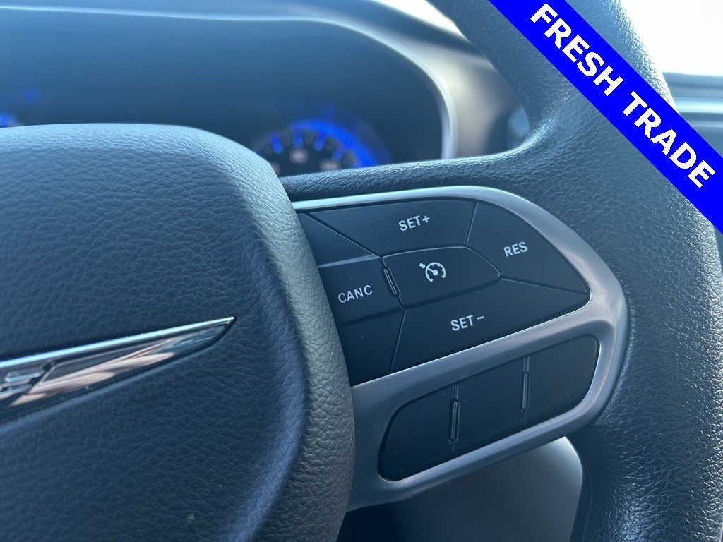 2021 Chrysler Voyager LXI