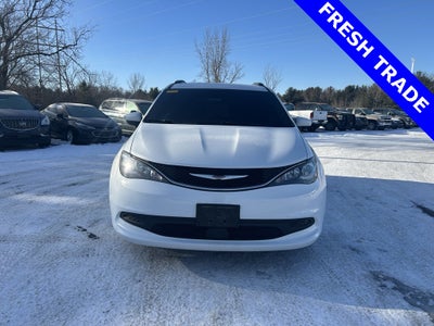 2021 Chrysler Voyager LXI