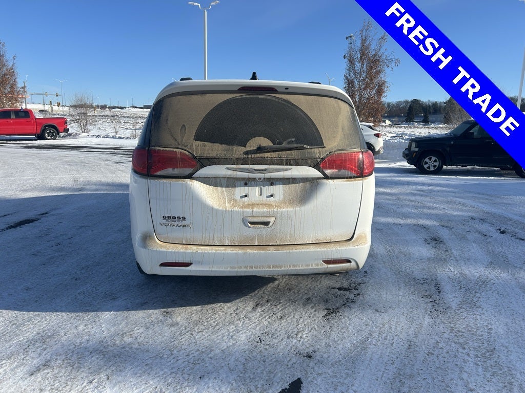 2021 Chrysler Voyager LXI